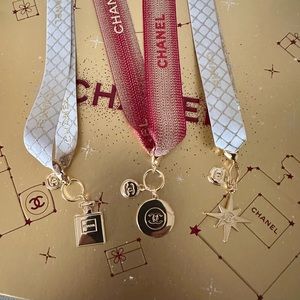 Chanel Beauty 3 Charm Limited Edition Holiday 2022โจ